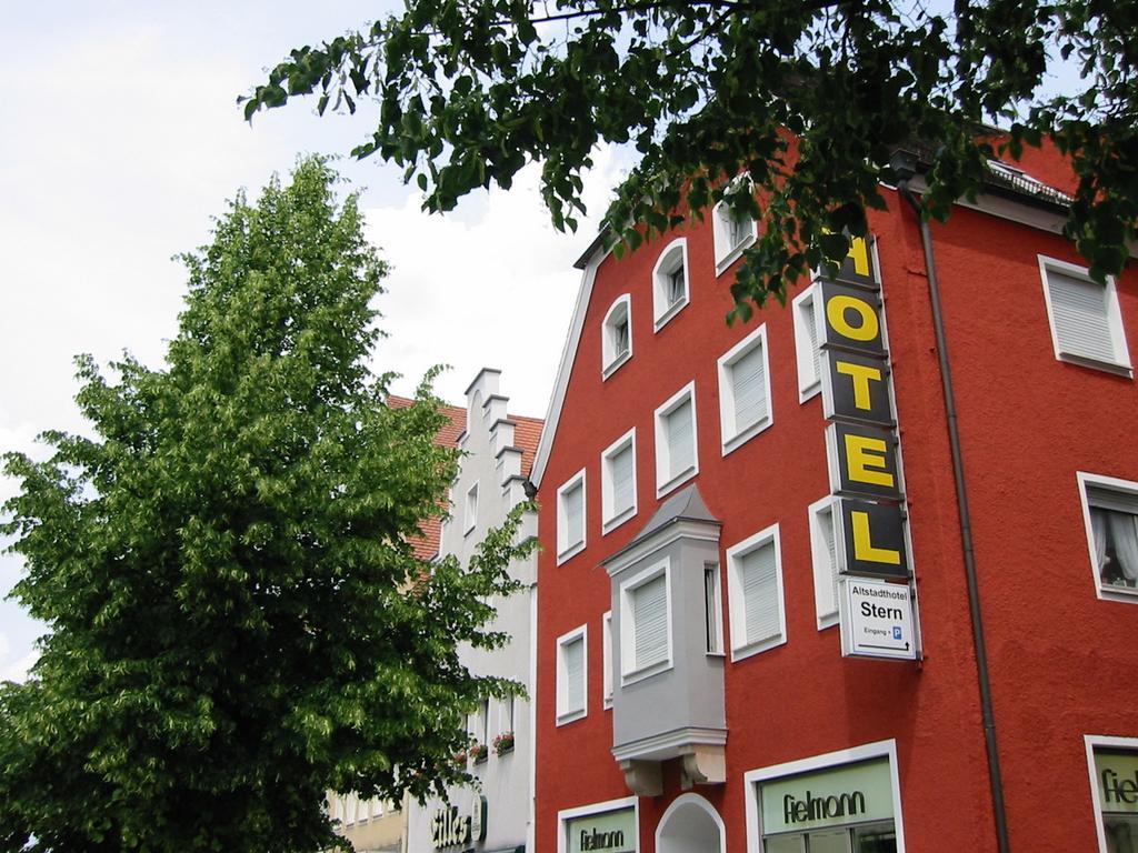 Stadt-Gut-Hotel Altstadt-Hotel Stern Neumarkt in der Oberpfalz Exteriör bild